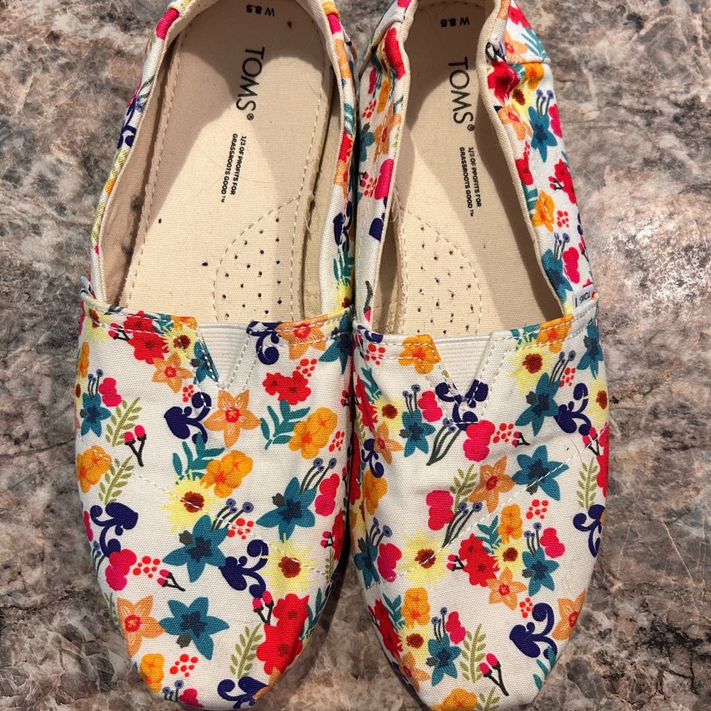 TOMS Vibrant Multicolor Canvas Shoes